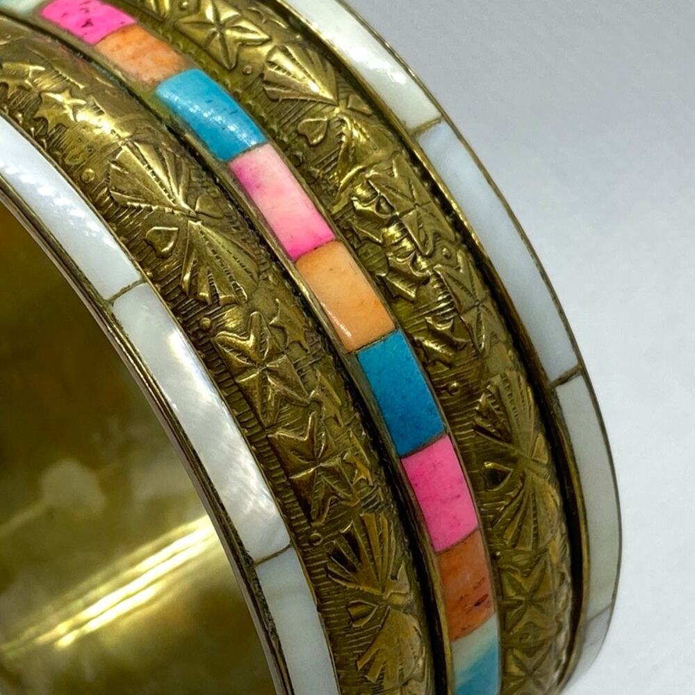 Rainbow Vintage One Size Fits All! Gold Plated, White, and Multicolored Bangle - Picture 5 of 10